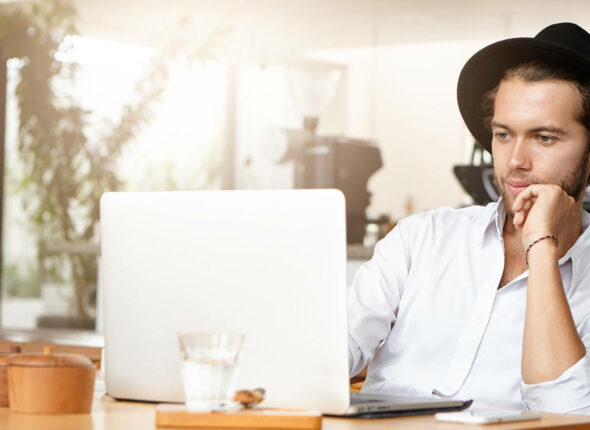 det-listen-and-type-hero